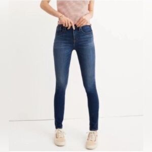 Madewell 8" Skinny Jean Women's Dark Wash Stretch F9016 Size 30